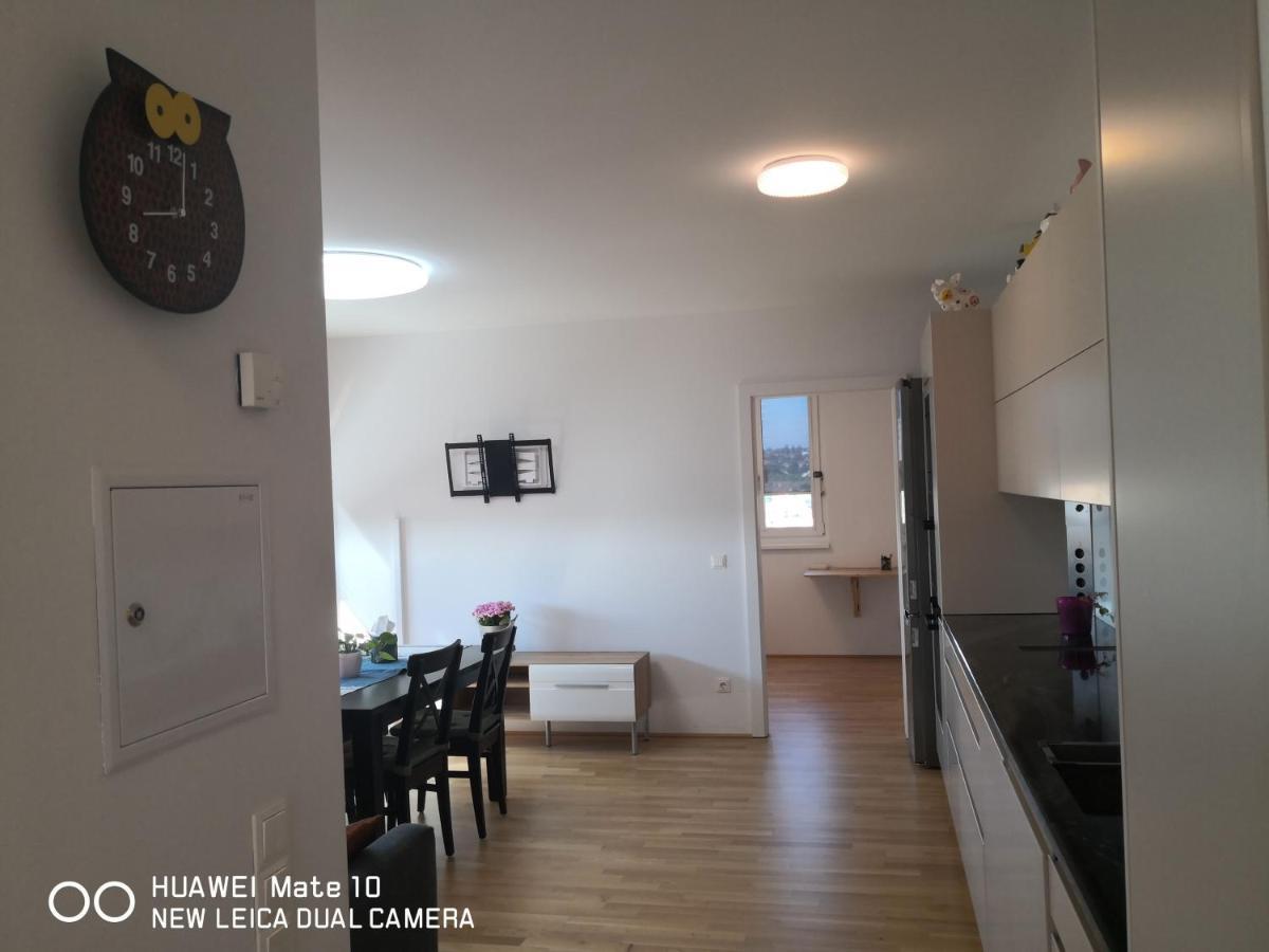 Modern Apartment Bei U Bahn Simmering เวียนนา ภายนอก รูปภาพ